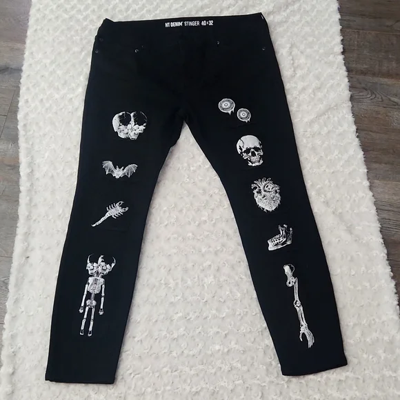 NEW Hot Topic Black Anatomy Patches Stinger Jeans Goth Dark Grunge Size 40 - Picture 3 of 10